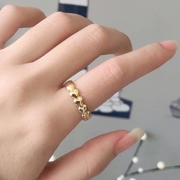 Jewelry - NEW 18K GOLD ADJUSTABLE HEART CONNECTING ADJUSTABLE RING